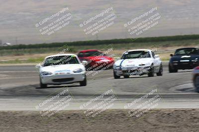 media/Jun-01-2024-CalClub SCCA (Sat) [[0aa0dc4a91]]/Group 3/Race/